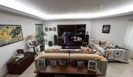 Sobrado com 4 dormitórios à venda, 389 m² por R$ 2.300.000,00 - Vila Bastos - Santo André/SP