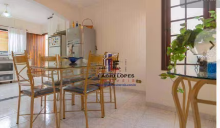 Sobrado com 3 dormitórios à venda, 186 m² por R$ 848.000,00 - Vila Camilópolis - Santo André/SP