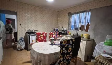 Casa com 2 dormitórios, 157 m² - venda por R$ 290.000,00 ou aluguel por R$ 2.645,00/mês - Vila Sacadura Cabral - Santo André/SP