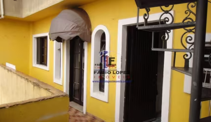Casa com 3 dormitórios para alugar, 200 m² por R$ 2.700,00/mês - Jardim do Mar - São Bernardo do Campo/SP