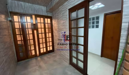 Casa com 3 dormitórios à venda, 150 m² por R$ 690.000 - Parque Oratório - Santo André/SP