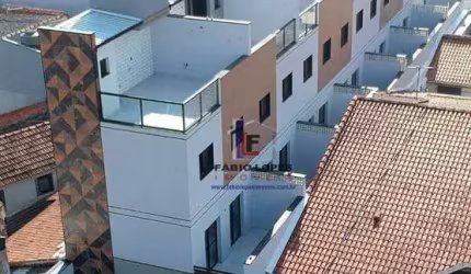 SOBRADO Á VENDA - VILA HUMAITA