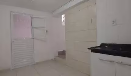 CASA PARA LOCAÇÃO NA VILA PALMARES