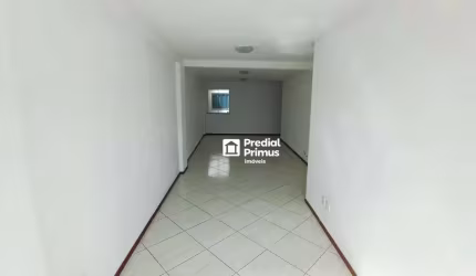 Apartamento com 2 dormitórios para alugar, 73 m² por R$ 1.590,00/mês - Conselheiro Paulino - Nova Friburgo/RJ