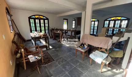 Casa à venda, 400 m² por R$ 550.000,00 - Nova Suíça - Nova Friburgo/RJ