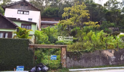 Terreno à venda, 830 m² por R$ 695.000,00 - Ponte da Saudade - Nova Friburgo/RJ