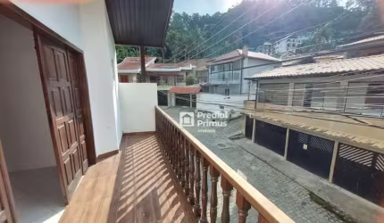 Prédio à venda, 200 m² por R$ 590.000,00 - Lagoinha - Nova Friburgo/RJ