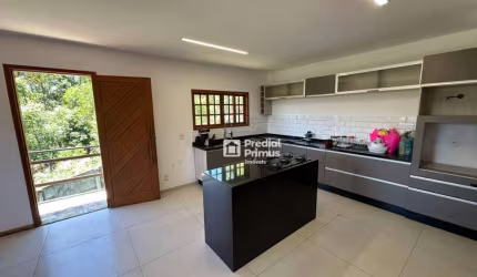 Casa à venda, 214 m² por R$ 1.400.000,00 - Vale dos Pinheiros - Nova Friburgo/RJ