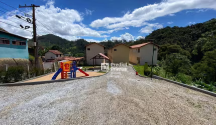 Casa com 2 dormitórios - venda por R$ 255.000,00 ou aluguel por R$ 1.110,00/mês - São Geraldo - Nova Friburgo/RJ