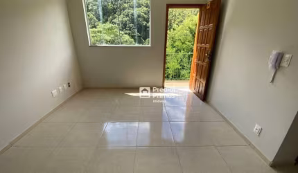 Casa com 2 dormitórios - venda por R$ 255.000,00 ou aluguel por R$ 1.110,00/mês - São Geraldo - Nova Friburgo/RJ