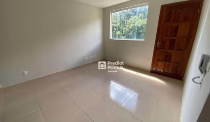 Casa com 2 dormitórios - venda por R$ 255.000,00 ou aluguel por R$ 1.110,00/mês - São Geraldo - Nova Friburgo/RJ