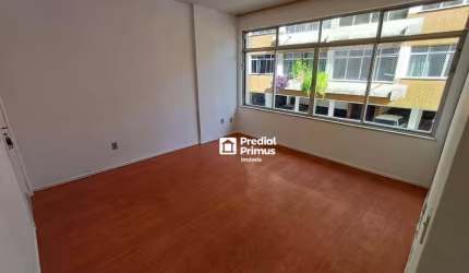 Apartamento com 2 dormitórios para alugar, 100 m² por R$ 2.688,00/mês - Centro - Nova Friburgo/RJ