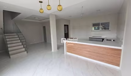 Casa à venda, 152 m² por R$ 760.000,00 - Varginha - Nova Friburgo/RJ