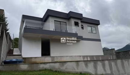Casa com 3 dormitórios à venda, 97 m² por R$ 1.190.000,00 - Cascatinha - Nova Friburgo/RJ