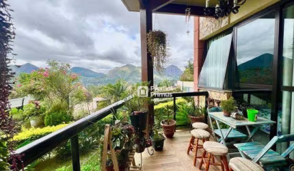 Apartamento à venda, 90 m² por R$ 560.000,00 - Braunes - Nova Friburgo/RJ
