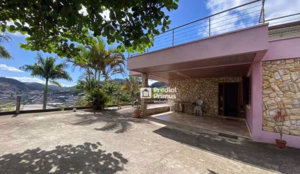 Maravilhosa Casa com 2 dormitórios à venda por R$ 820.000 - Granja Mimosa - Nova Friburgo/RJ