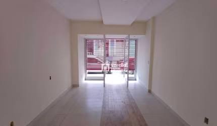 Loja para alugar, 50 m² por R$ 4.880,00/mês - Centro - Nova Friburgo/RJ