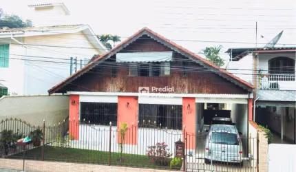 Casa à venda, 260 m² por R$ 940.000,00 - Loteamento São José - Nova Friburgo/RJ