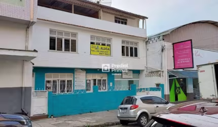 Casa à venda por R$ 540.000,00 - Olaria - Nova Friburgo/RJ
