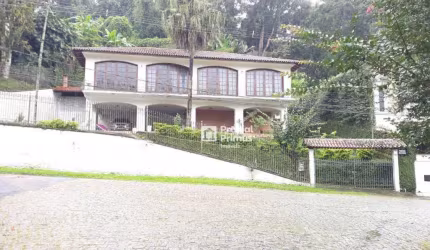 Casa à venda, 348 m² por R$ 950.000,00 - Parque São Clemente - Nova Friburgo/RJ