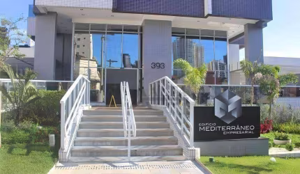 ** Mediterrâneo Empresarial - OPORTUNIDADE - Ampla e excelente sala comercial em andar alto c/ vista deslumbrante - 1 Vaga - Próx. ao Metrô **