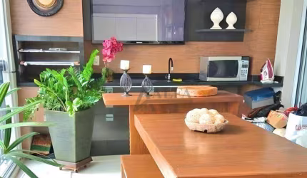 ** EVIDENCE - IMPERDÍVEL - Maravilhoso apartamento em andar alto c/ ampla varanda gourmet c/ churrasqueira **