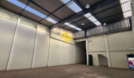 Barracão para alugar em Campinas, Chácaras Campos dos Amarais, com 360 m²