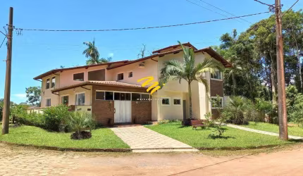 Sobrado à venda em Caraguatatuba, Mar Verde II, com 5 quartos, com 354.7 m²