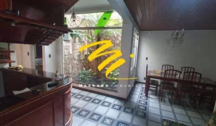 Sobrado à venda em Campinas, Novo Taquaral, com 5 quartos, com 350 m²