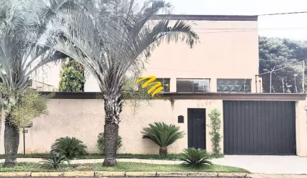 Sobrado à venda em Campinas, Vila Anhangüera, com 4 quartos, com 253.42 m²