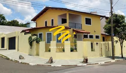 Sobrado à venda em Campinas, Jardim Quarto Centenário, com 4 quartos, com 270 m²
