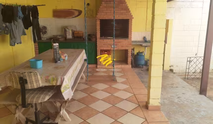 Sobrado à venda em Campinas, Parque Imperador, com 3 quartos, com 220 m²