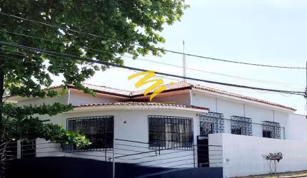Casa à venda em Campinas, Jardim Guanabara, com 8 quartos, com 192 m²