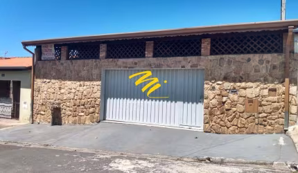Sobrado à venda em Campinas, Jardim Novo Maracanã, com 2 quartos, com 200 m²