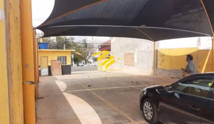 Ponto à venda em Campinas, Botafogo, com 303 m²