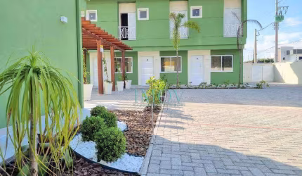 Sobrado com 2 dormitórios à venda, 96 m² por R$ 495.000,00 - Recanto Som Do Mar - Caraguatatuba/SP
