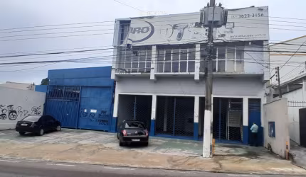 Galpão na avenida silves