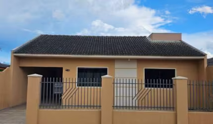 Casa em Uvaranas ( Neves )