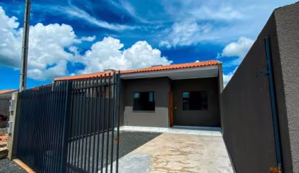 Casa à venda na Rua Aparecida Lozanira Zafanelli Silveira, Lote 30, Neves, Ponta Grossa por R$ 245.000