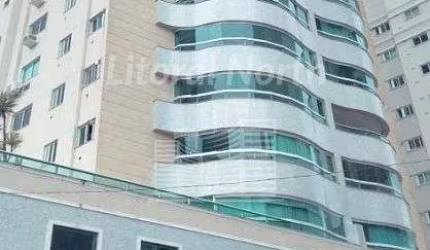 Apartamento no Bairro Pioneiros com vista para o mar.