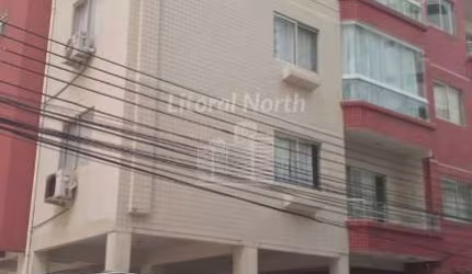 Apartamento a venda na quadra do mar - Balneário Camboriú
