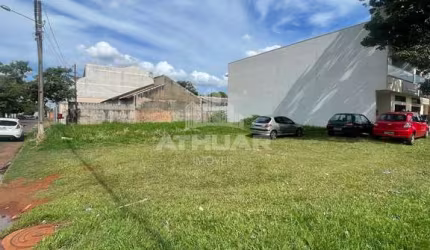 TERRENO PARA LOCAÇAO PROPÍCIO PARA ESTACIONAMENTO