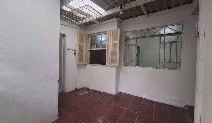 Casa para Locação em São Paulo, Vila Brasílio Machado, 1 dormitório, 1 banheiro