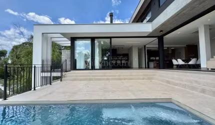 Casa alto padrão