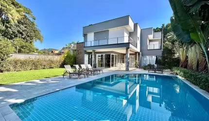 Casa com 4 suítes no residencial Ecológico Orleans