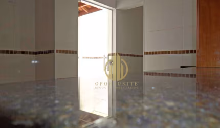 Apartamento térreo com quintal 2 dormitórios sendo 2 suítes à venda, Jardim Botânico, Ribeirão Preto.