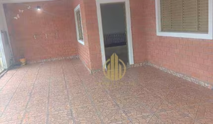 Casa com 3 dormitórios com 1 suíte à venda, 174 m² por R$ 330.000 - Vila Albertina - Ribeirão Preto/SP