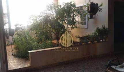 Casa com 3 dormitórios à venda, 140 m² por R$ 320.000,00 - Jardim Castelo Branco - Ribeirão Preto/SP