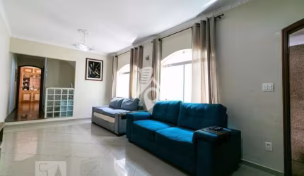 CASA COM EDÍCULA 178M², 5 DORM E 2 VAGAS TATUAPÉ