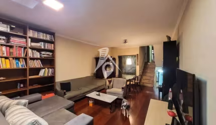 Sobrado no Ipiranga, 3 dormitórios, 1 suíte, 210m²